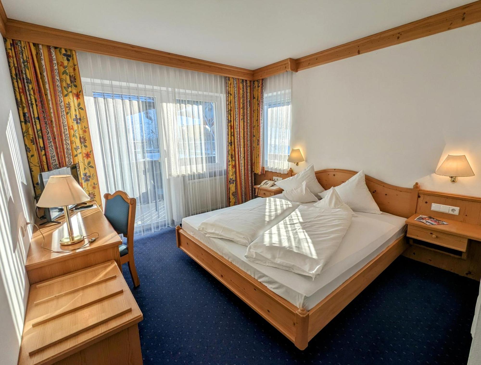 Hotel Heinz บรูนิโก ภายนอก รูปภาพ