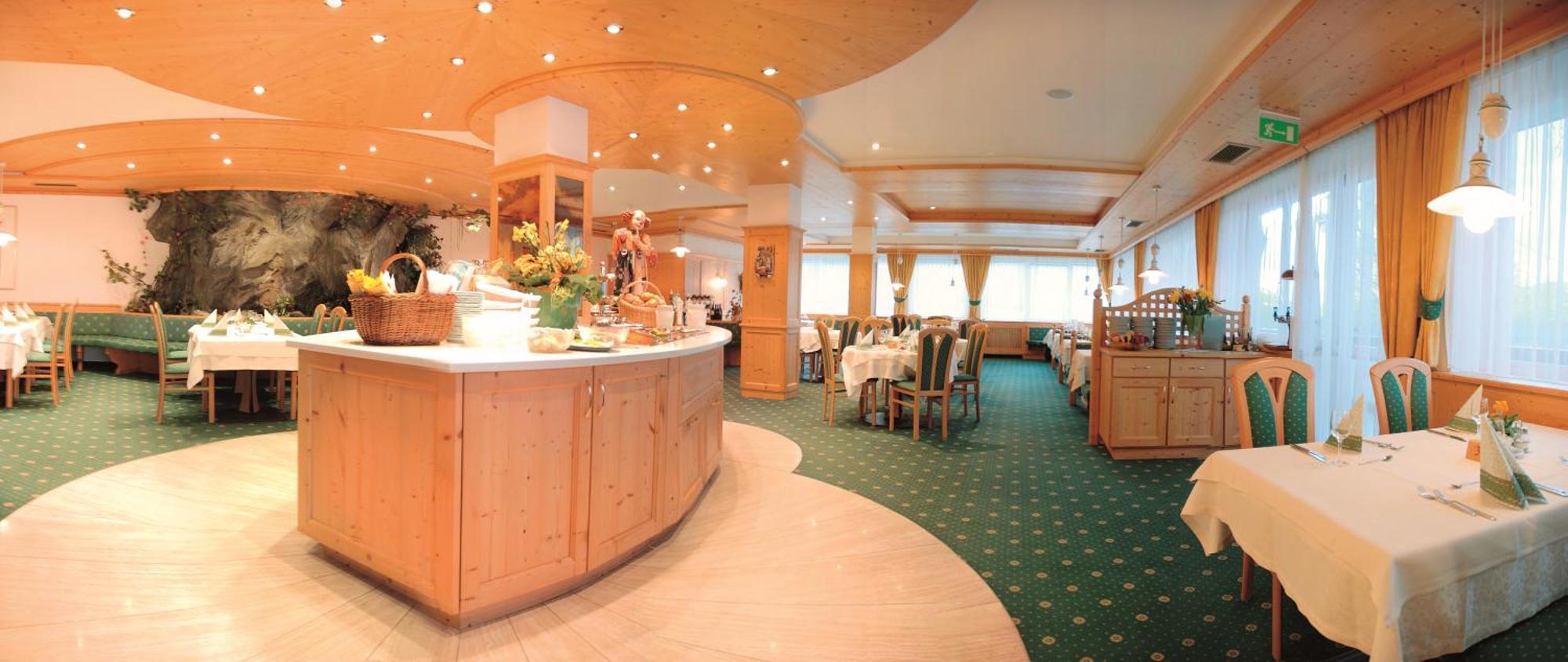 Hotel Heinz บรูนิโก ภายนอก รูปภาพ